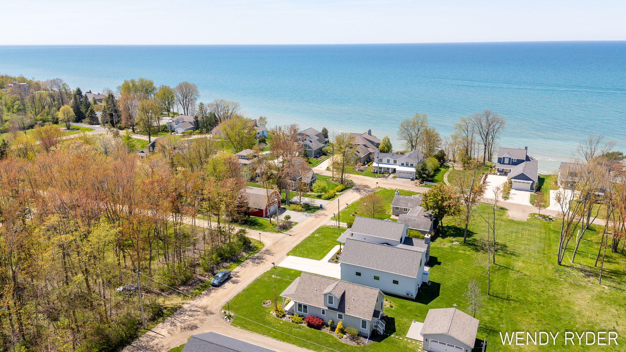 South Haven, Michigan, 49090, United States, 4 Bedrooms Bedrooms, ,4 BathroomsBathrooms,Residential,For Sale,1907418