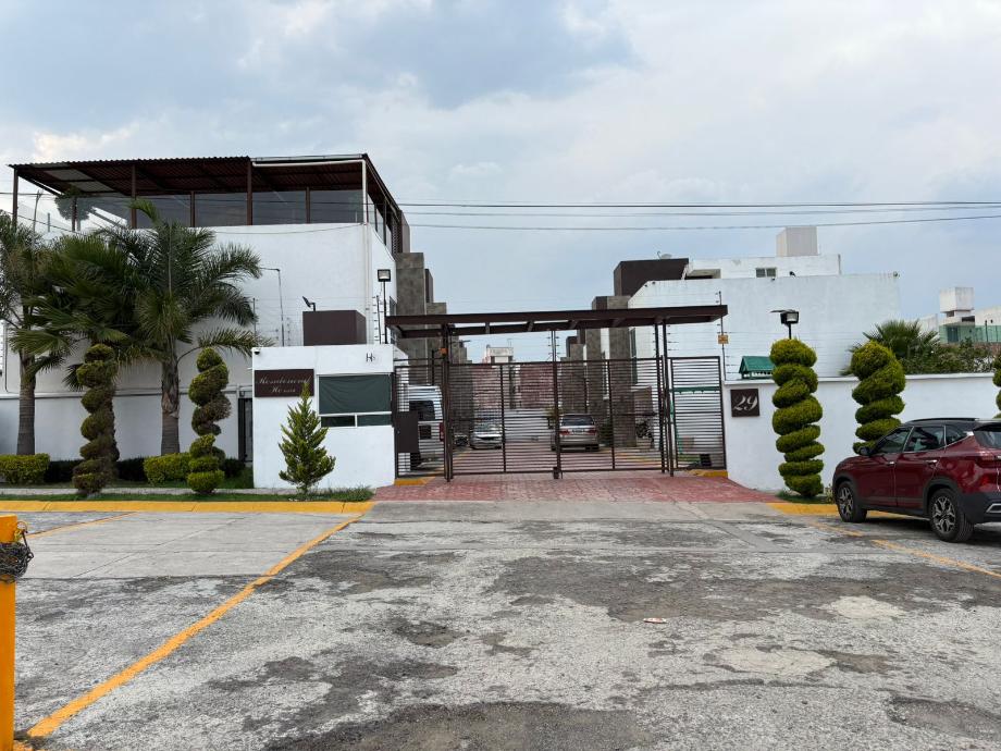 Cuautitlán Izcalli, Estado de méxico, 54700, Mexico, 4 Bedrooms Bedrooms, ,3 BathroomsBathrooms,Residential,For Sale,1827073