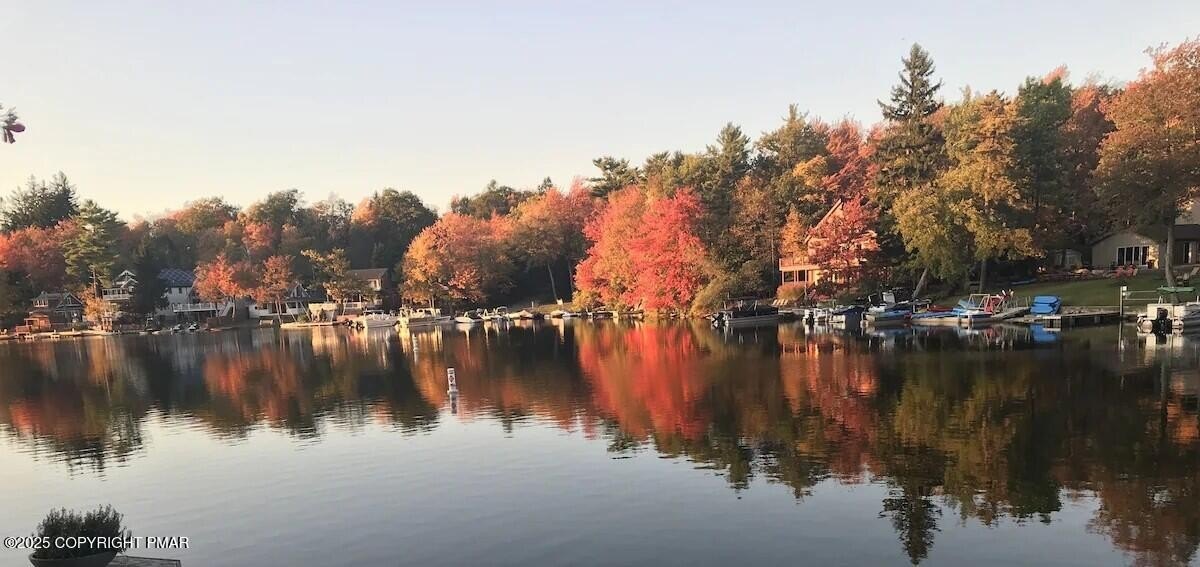 Lake Harmony, Pennsylvania, 18624, United States, 6 Bedrooms Bedrooms, ,3 BathroomsBathrooms,Residential,For Sale,1983616