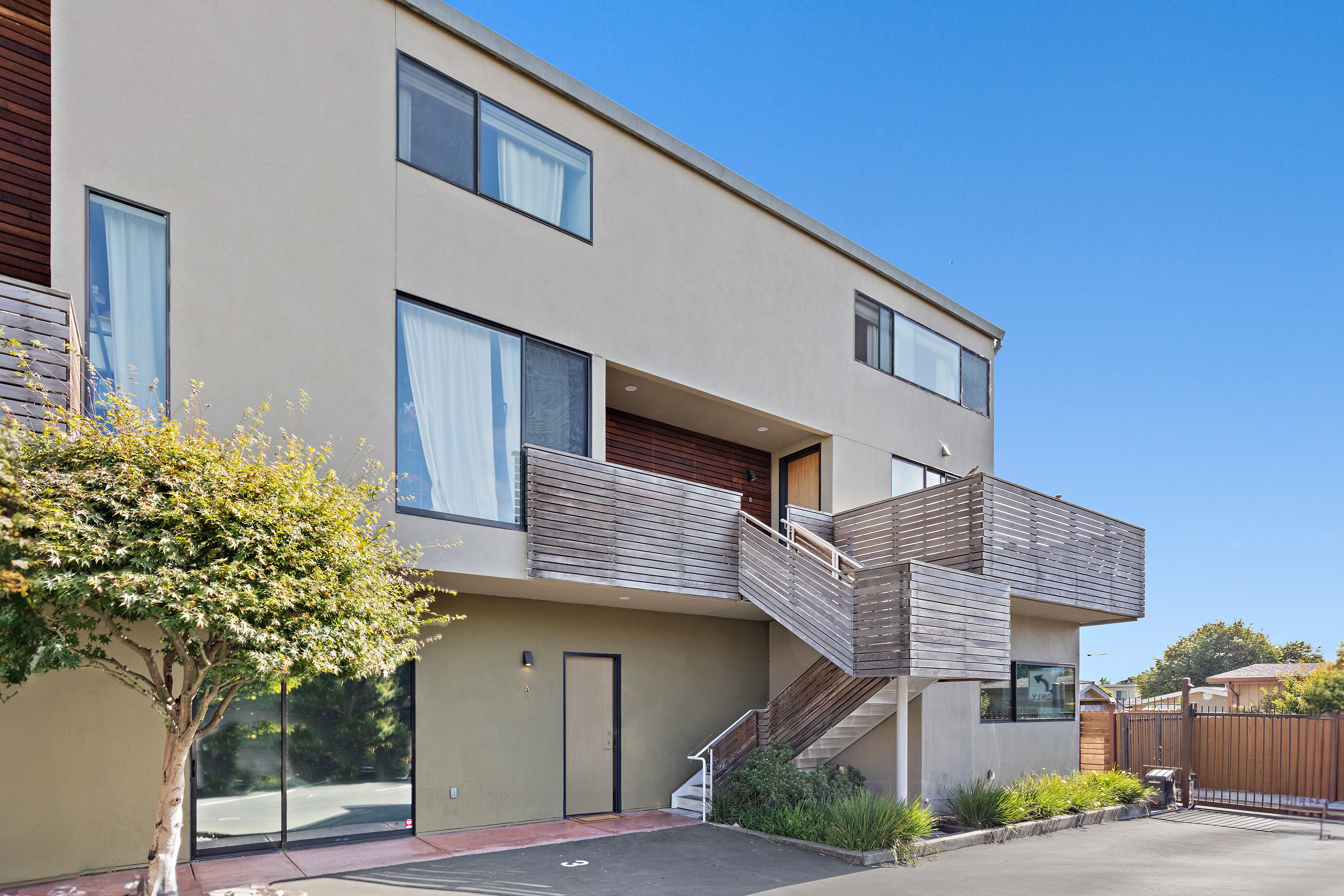  Sophisticated West Berkeley Condominium Designed for Everyday Comfort - 物件實景