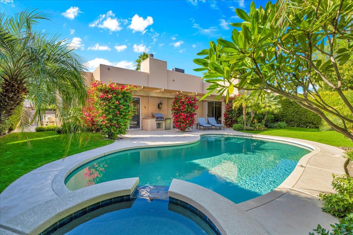 Palm Desert, California, 92211, United States, 3 Bedrooms Bedrooms, ,2 BathroomsBathrooms,Residential,For Sale,1996172