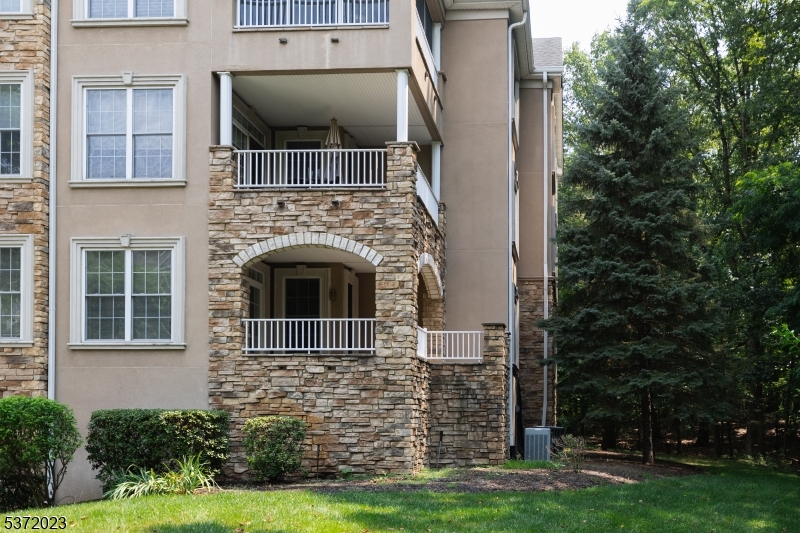 Rockaway Twp., New Jersey, 07866-5821, United States, 2 Bedrooms Bedrooms, ,2 BathroomsBathrooms,Residential,For Sale,1915485
