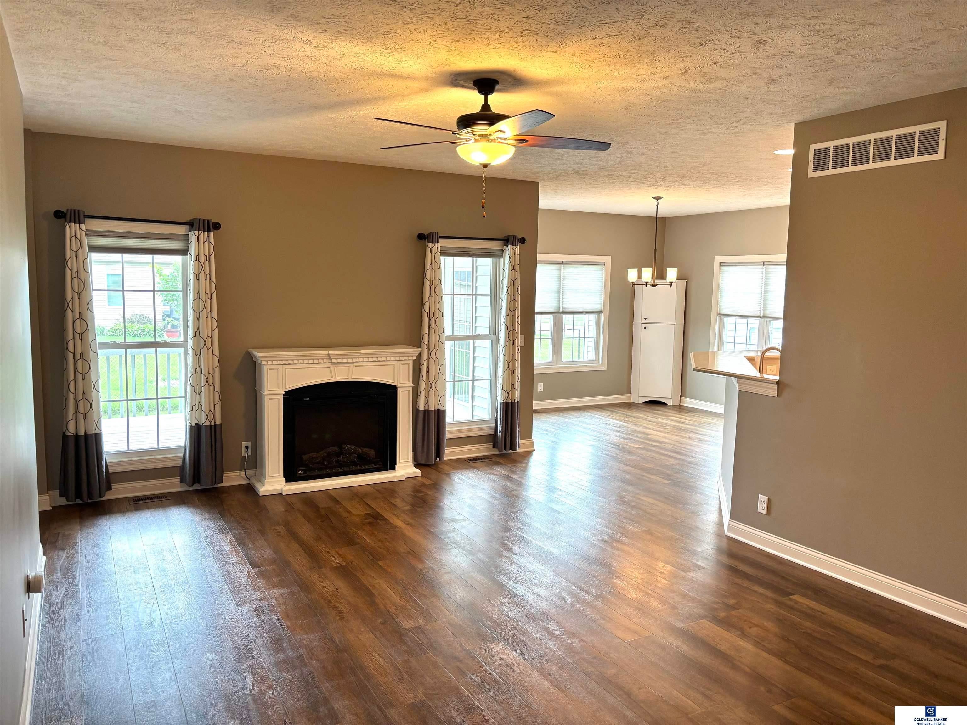 Seward, Nebraska, 68434, United States, 5 Bedrooms Bedrooms, ,1 BathroomBathrooms,Residential,For Sale,1847585