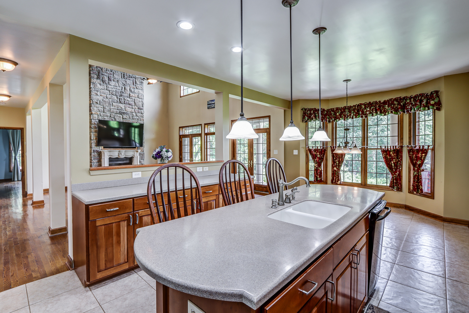 Appomattox, Virginia, 24522, United States, 4 Bedrooms Bedrooms, ,Residential,For Sale,1905819