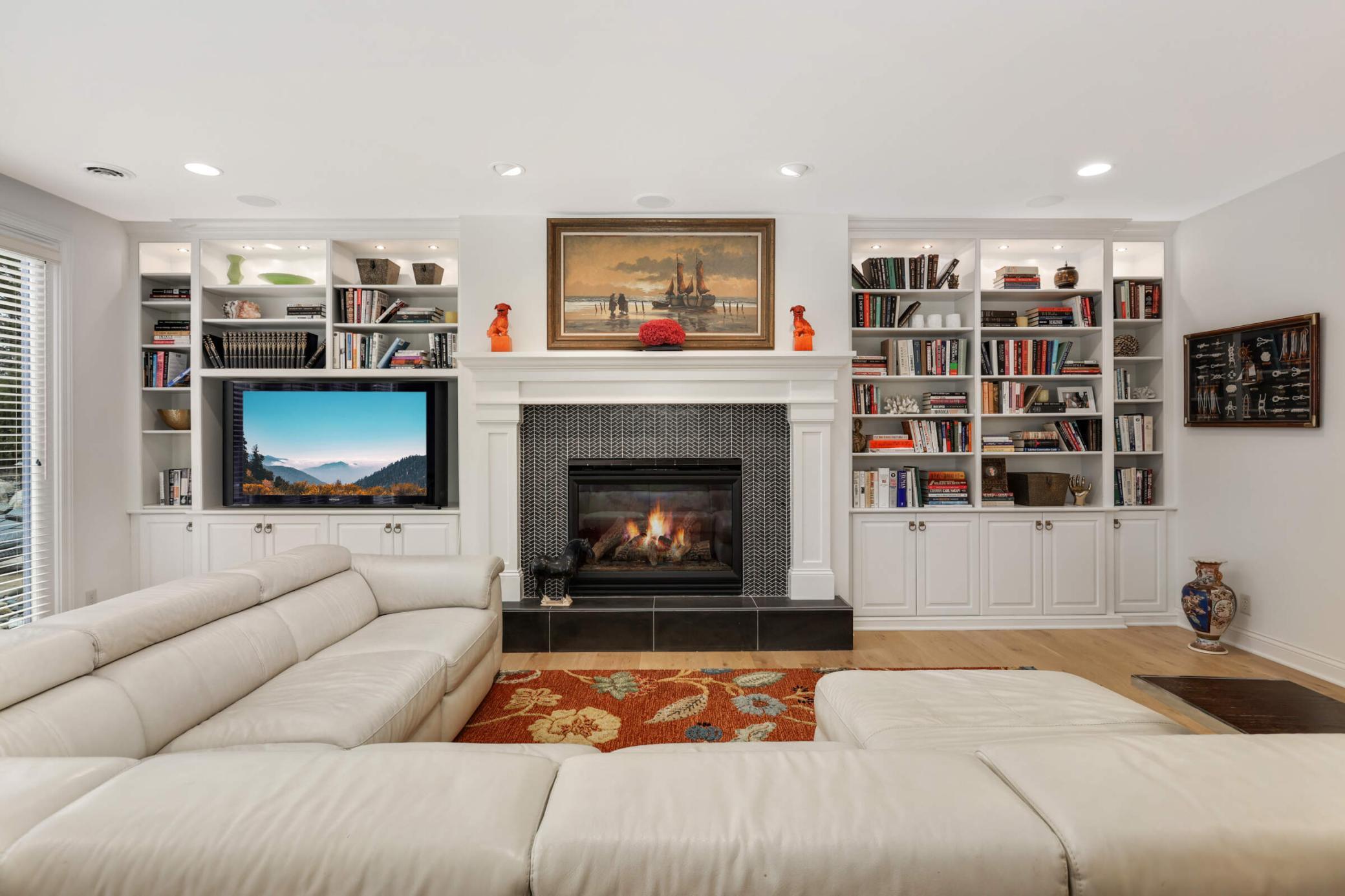 Minnetonka, Minnesota, 55391, United States, 4 Bedrooms Bedrooms, ,4 BathroomsBathrooms,Residential,For Sale,1762220