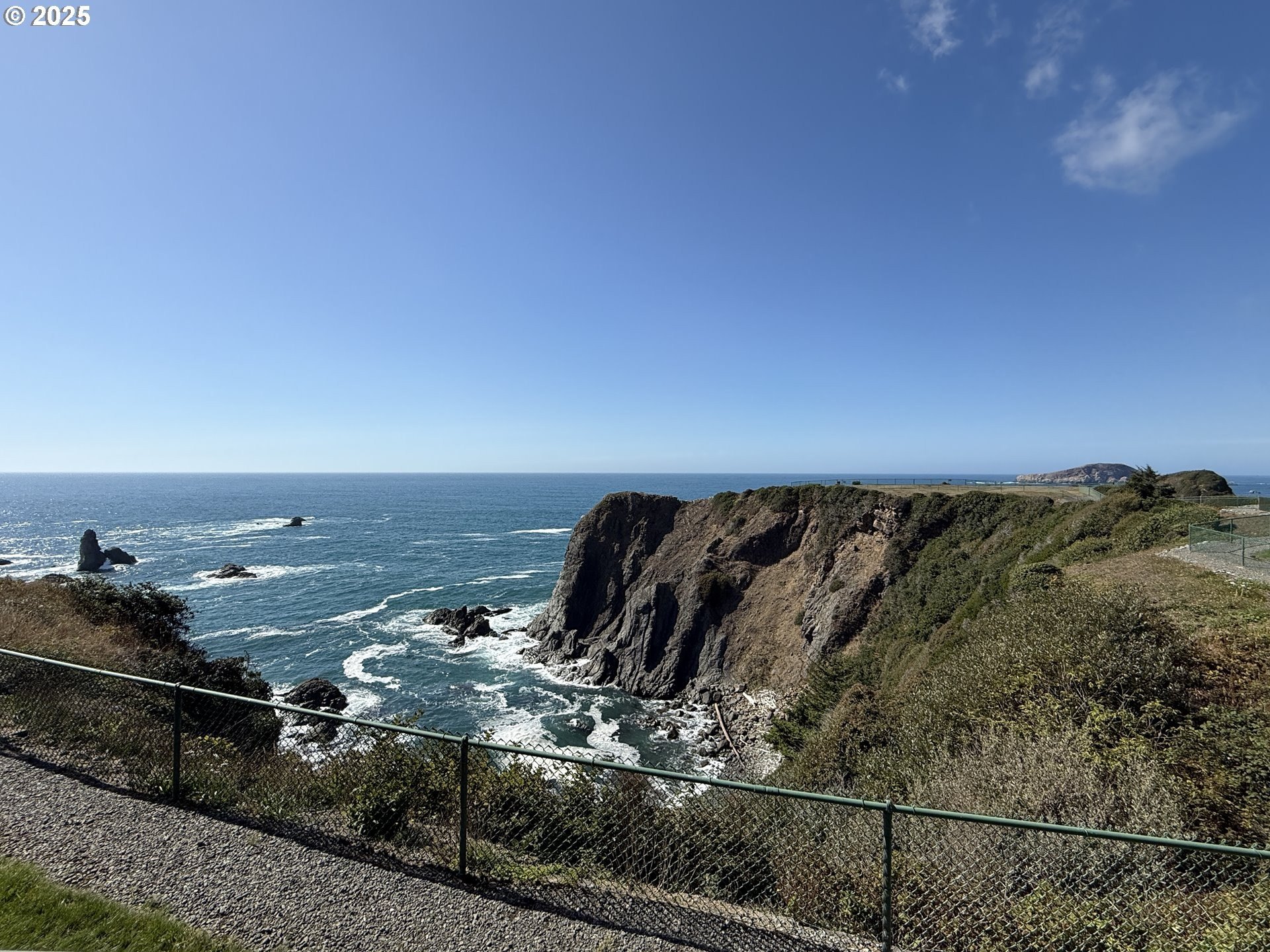 Brookings, Oregon, 97415, United States, 2 Bedrooms Bedrooms, ,2 BathroomsBathrooms,Residential,For Sale,1974999