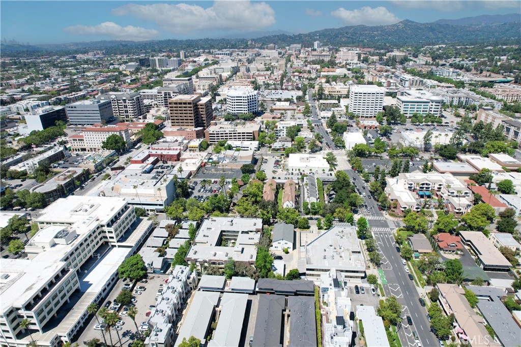 Pasadena, California, 91106, United States, ,Residential,For Sale,1895777