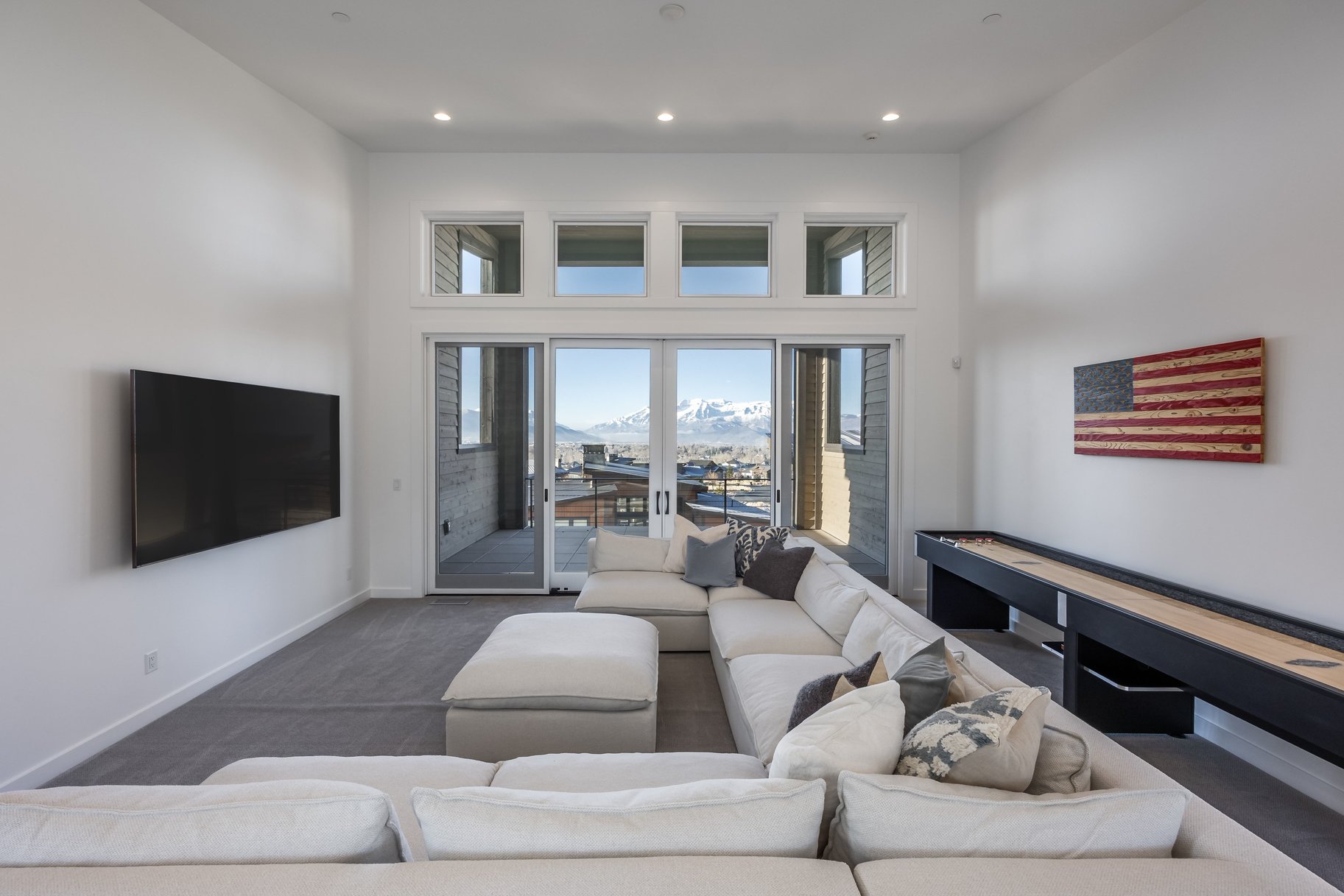  Modern Red Ledges home with Full Golf Membership Available - Fully Furnished - 物件實景