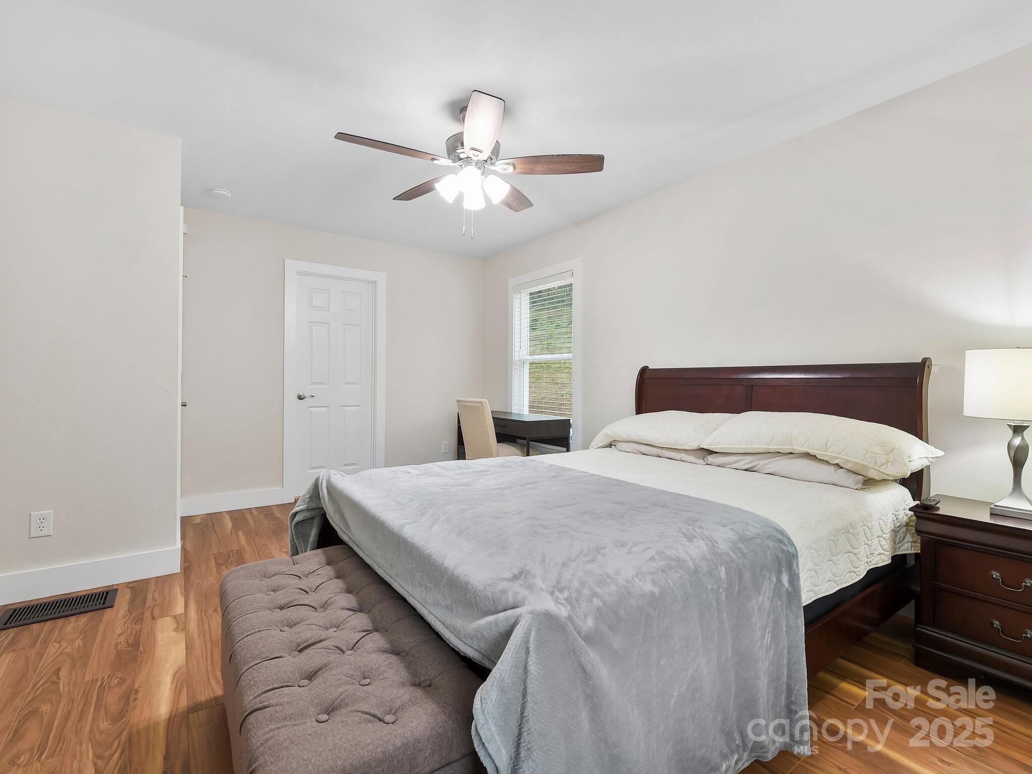 Asheville, North Carolina, 28804, United States, 4 Bedrooms Bedrooms, ,3 BathroomsBathrooms,Residential,For Sale,2006568