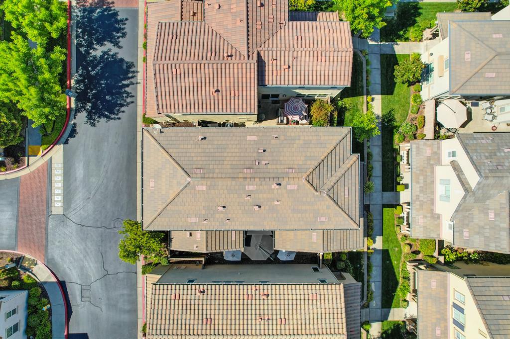 Folsom, California, 95630, United States, 2 Bedrooms Bedrooms, ,3 BathroomsBathrooms,Residential,For Sale,1917573