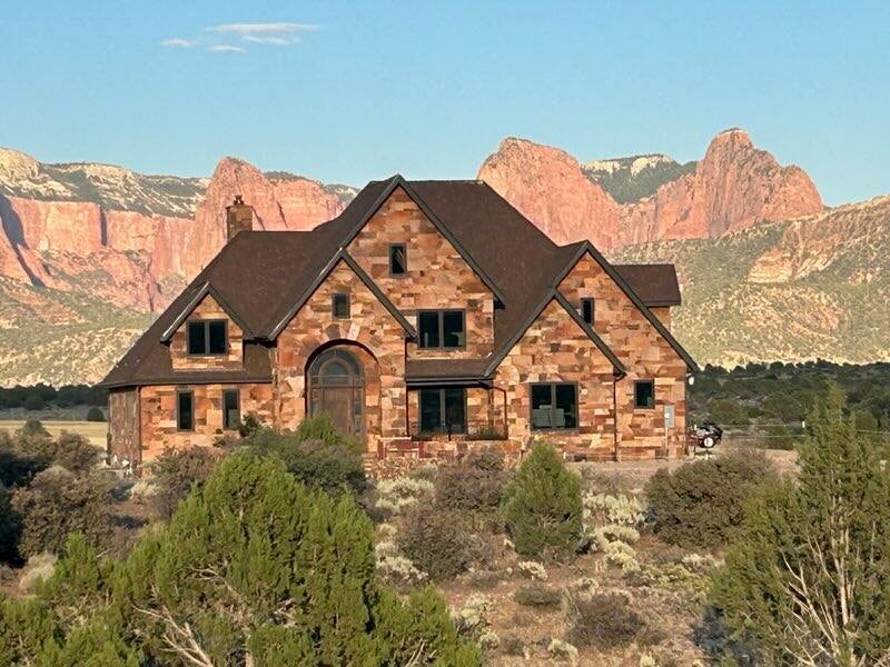 New Harmony, Utah, 84757, United States, 5 Bedrooms Bedrooms, ,6 BathroomsBathrooms,Residential,For Sale,2000791