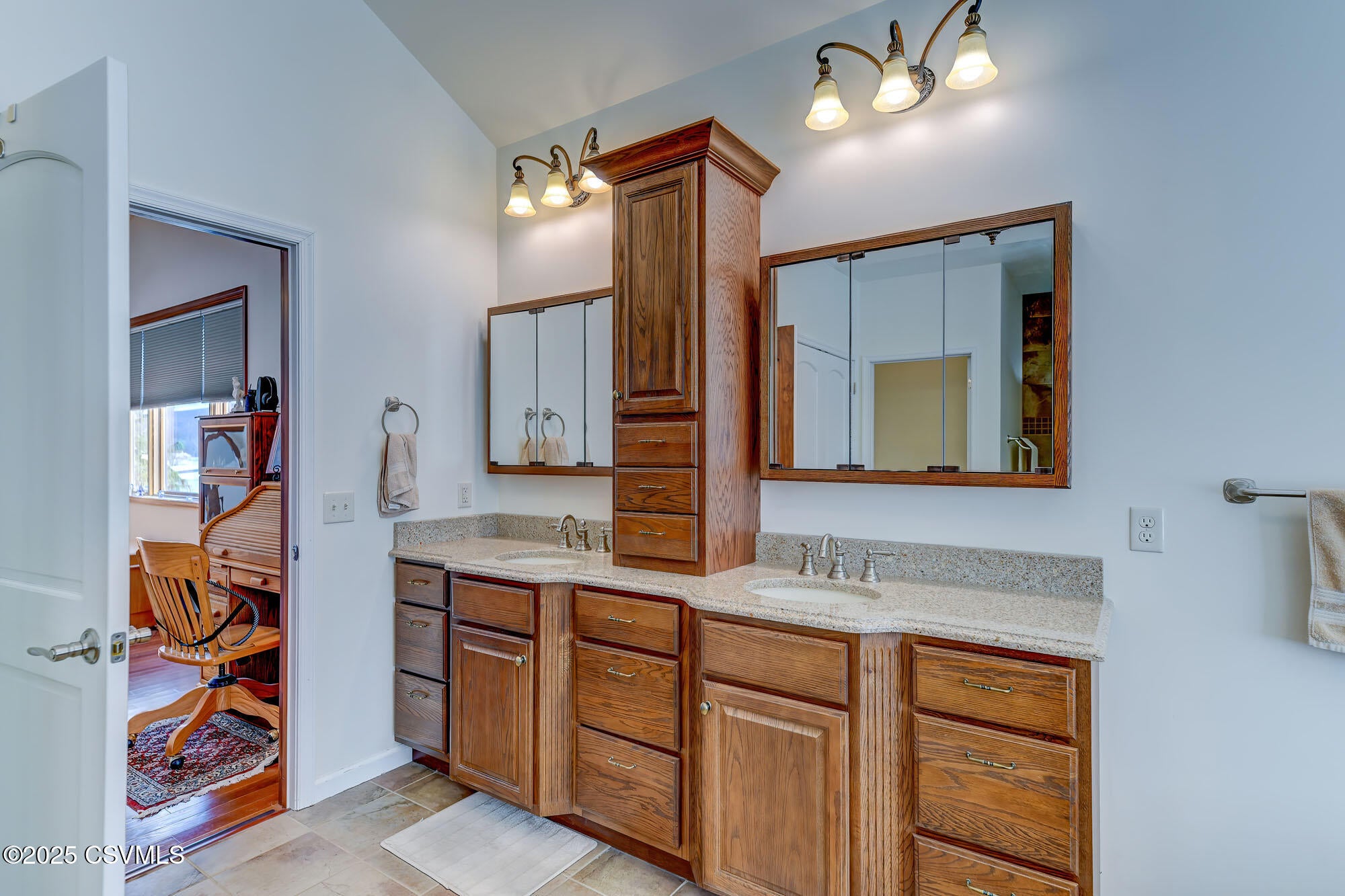 Berwick, Pennsylvania, 18603, United States, 4 Bedrooms Bedrooms, ,3 BathroomsBathrooms,Residential,For Sale,2005736