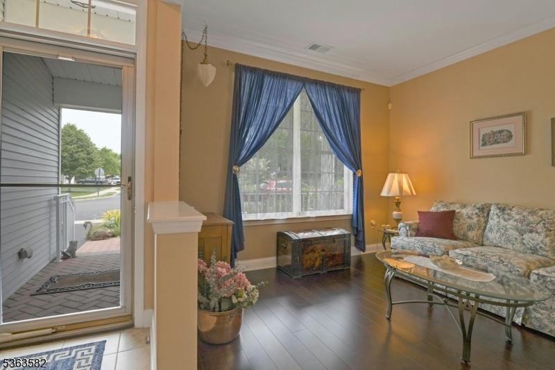Jackson Twp., New Jersey, 08527, United States, 3 Bedrooms Bedrooms, ,2 BathroomsBathrooms,Residential,For Sale,1849721