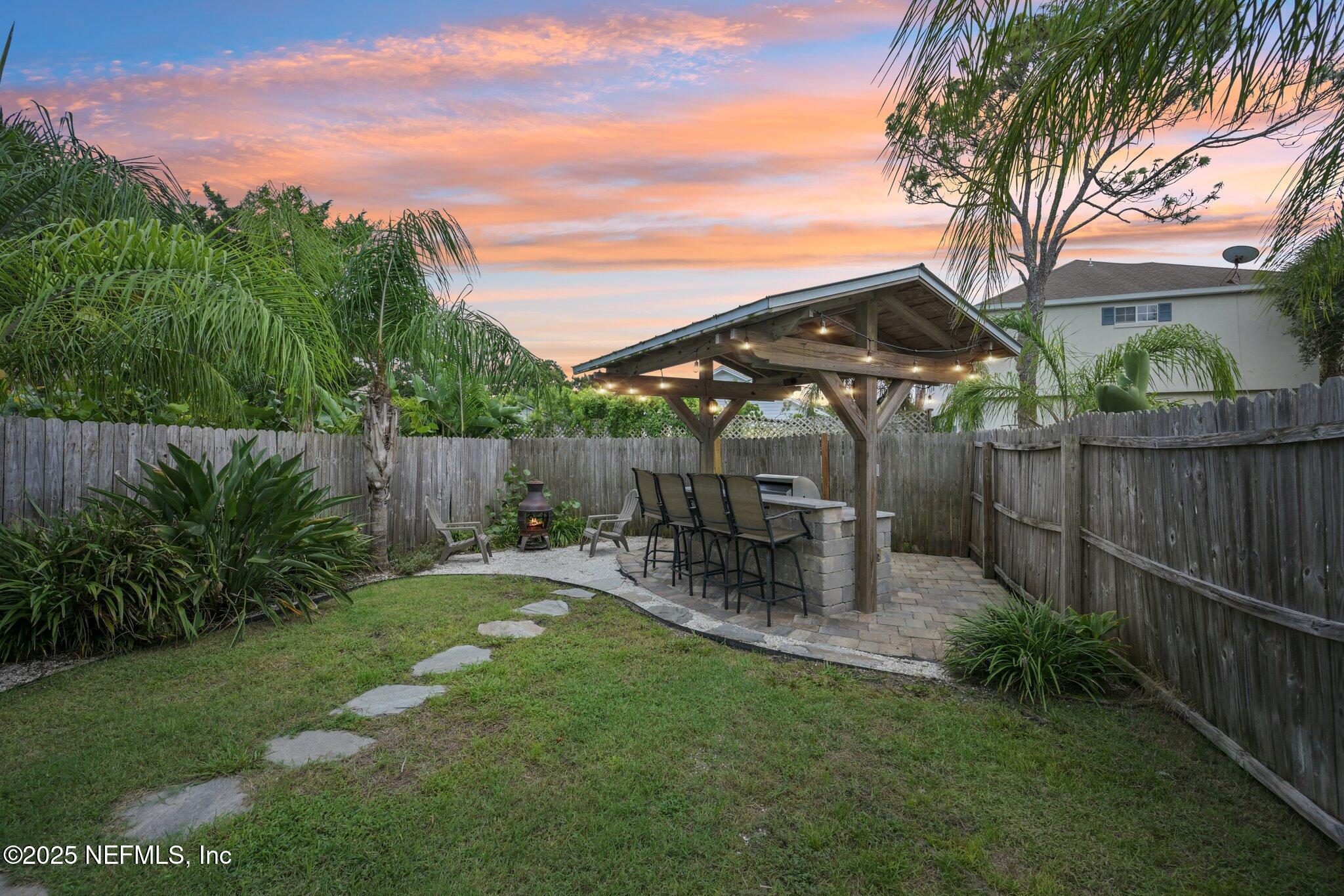 Jacksonville Beach, Florida, 32250, United States, 4 Bedrooms Bedrooms, ,3 BathroomsBathrooms,Residential,For Sale,1939457