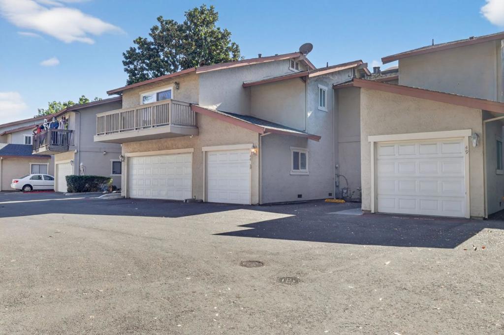 San Jose, California, 95136, United States, 2 Bedrooms Bedrooms, ,3 BathroomsBathrooms,Residential,For Sale,1985646