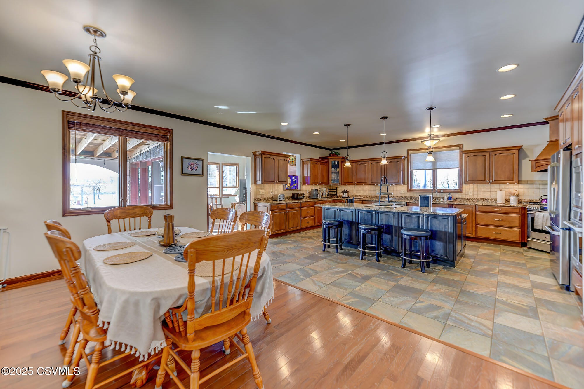 Berwick, Pennsylvania, 18603, United States, 4 Bedrooms Bedrooms, ,3 BathroomsBathrooms,Residential,For Sale,2005736