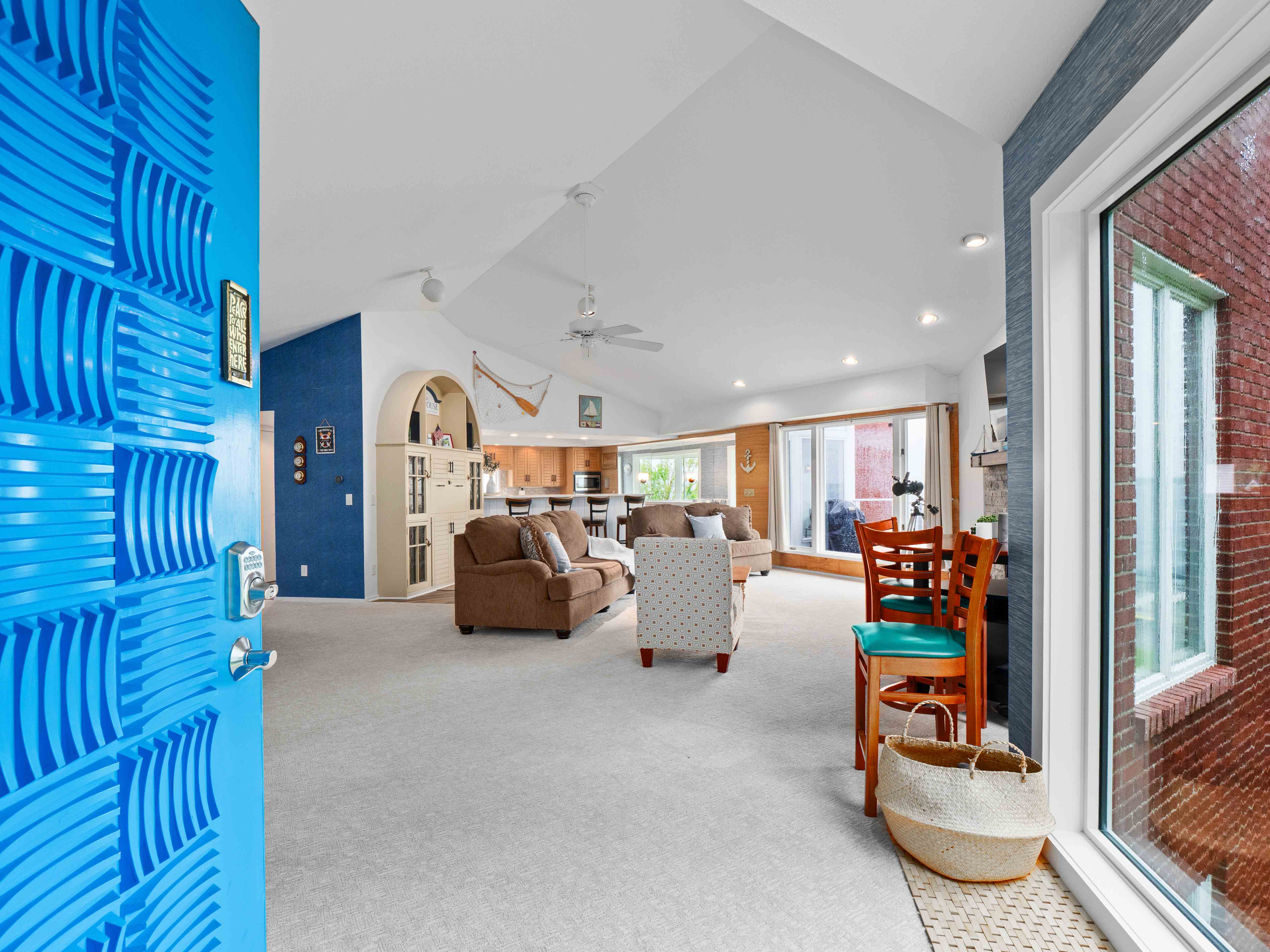 Three Bedroom Condo on Lake Wawasee with Private Boat Slip - 物件實景