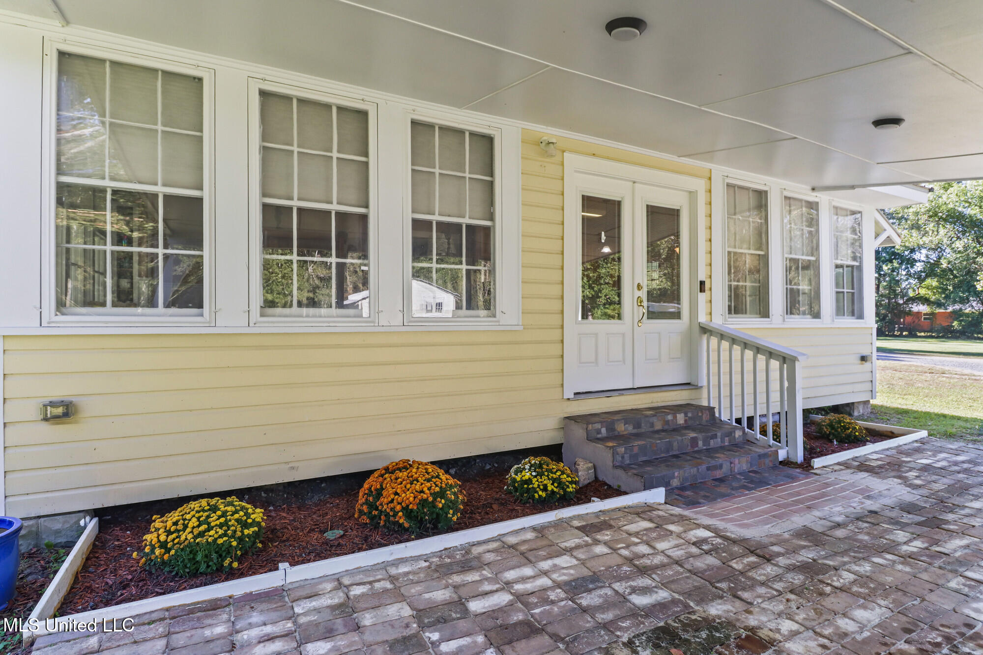 Waveland, Mississippi, 39576, United States, 3 Bedrooms Bedrooms, ,2 BathroomsBathrooms,Residential,For Sale,1991411