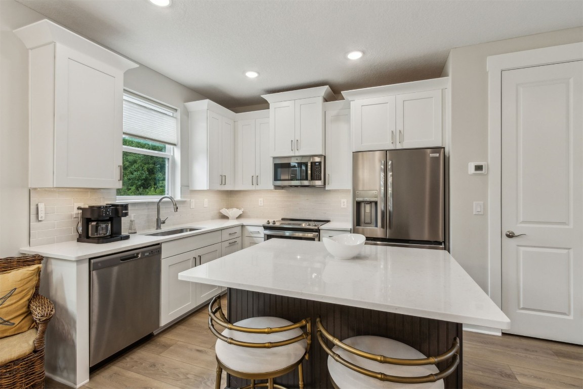 Fernandina Beach, Florida, 32034, United States, 2 Bedrooms Bedrooms, ,2 BathroomsBathrooms,Residential,For Sale,1979520