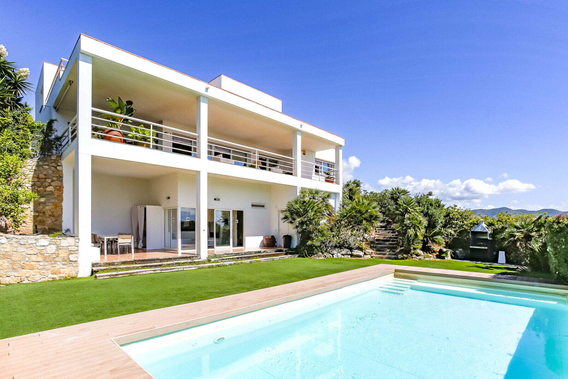  Prestigious Can Girona Property with Breathtaking Sea Views in Sitges - 物件實景