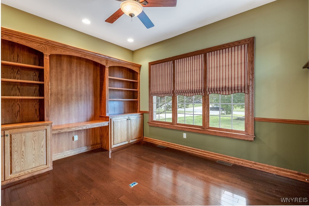 Grand Island, New York, 14072, United States, 4 Bedrooms Bedrooms, ,5 BathroomsBathrooms,Residential,For Sale,1975944