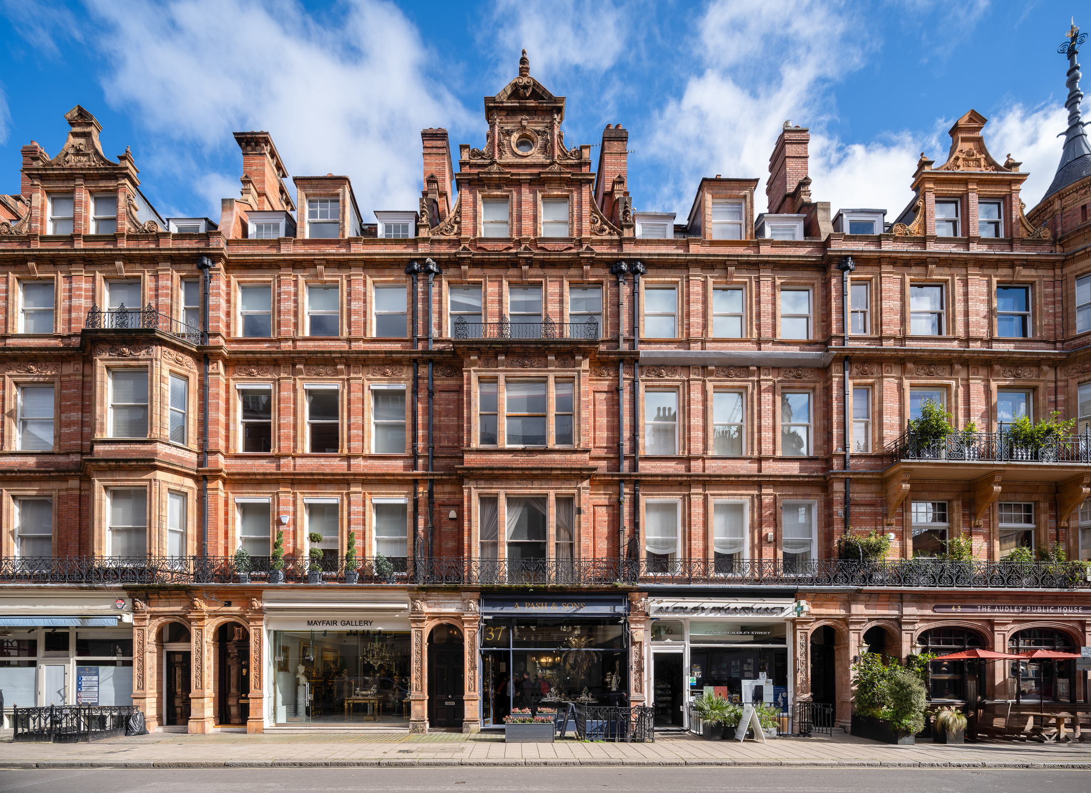  Exceptionally generous apartment in the heart of Mayfair - 物件實景