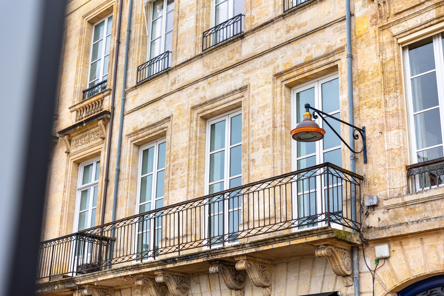  BORDEAUX - CHARTRONS AREA - STUNNING XIX° APARTMENT - 2 BEDROOMS - BALCONY - 物件實景