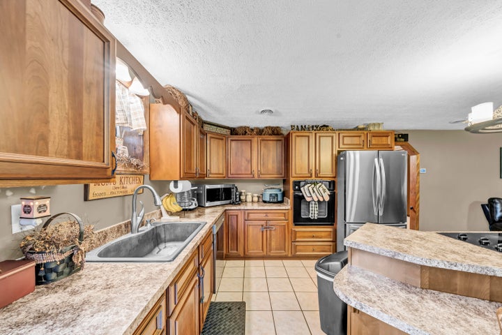 Vanceburg, Kentucky, 41179, United States, 4 Bedrooms Bedrooms, ,2 BathroomsBathrooms,Residential,For Sale,1984182