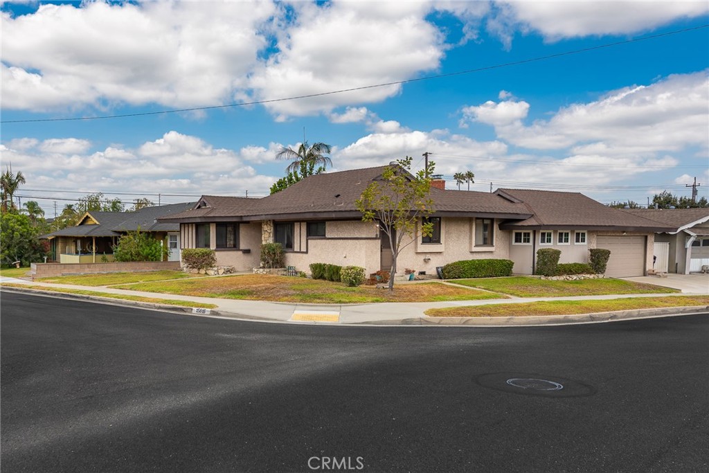 Whittier, California, 90604, United States, 3 Bedrooms Bedrooms, ,1 BathroomBathrooms,Residential,For Sale,1947980