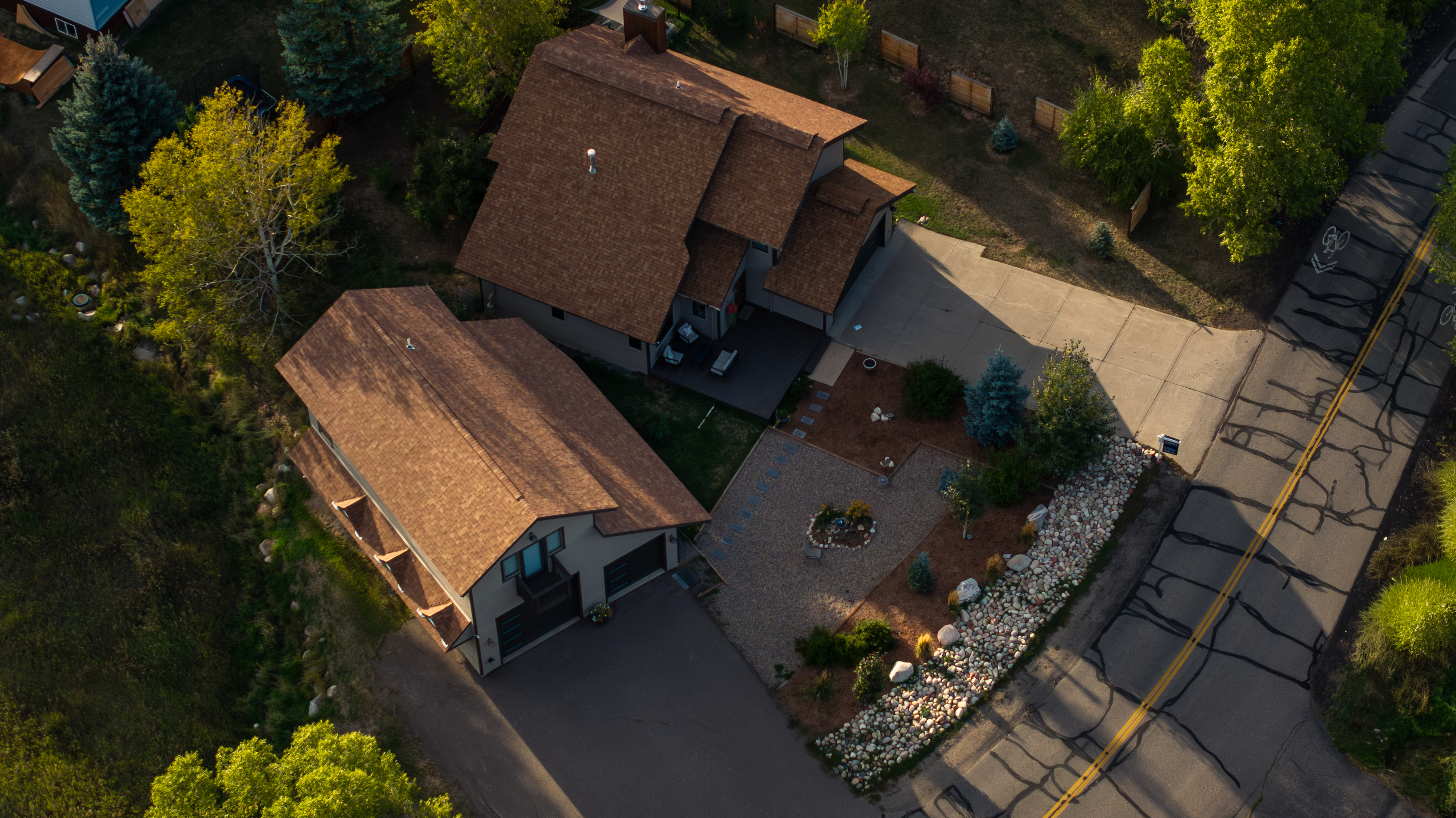  Location Defines Value, And This Mountain Property Delivers - 物件實景