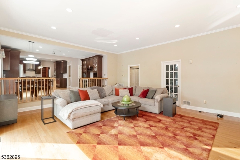 Sparta Twp., New Jersey, 07871, United States, 4 Bedrooms Bedrooms, ,4 BathroomsBathrooms,Residential,For Sale,1847599