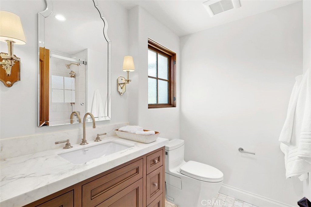 Irvine, California, 92603, United States, 5 Bedrooms Bedrooms, ,7 BathroomsBathrooms,Residential,For Sale,1906095