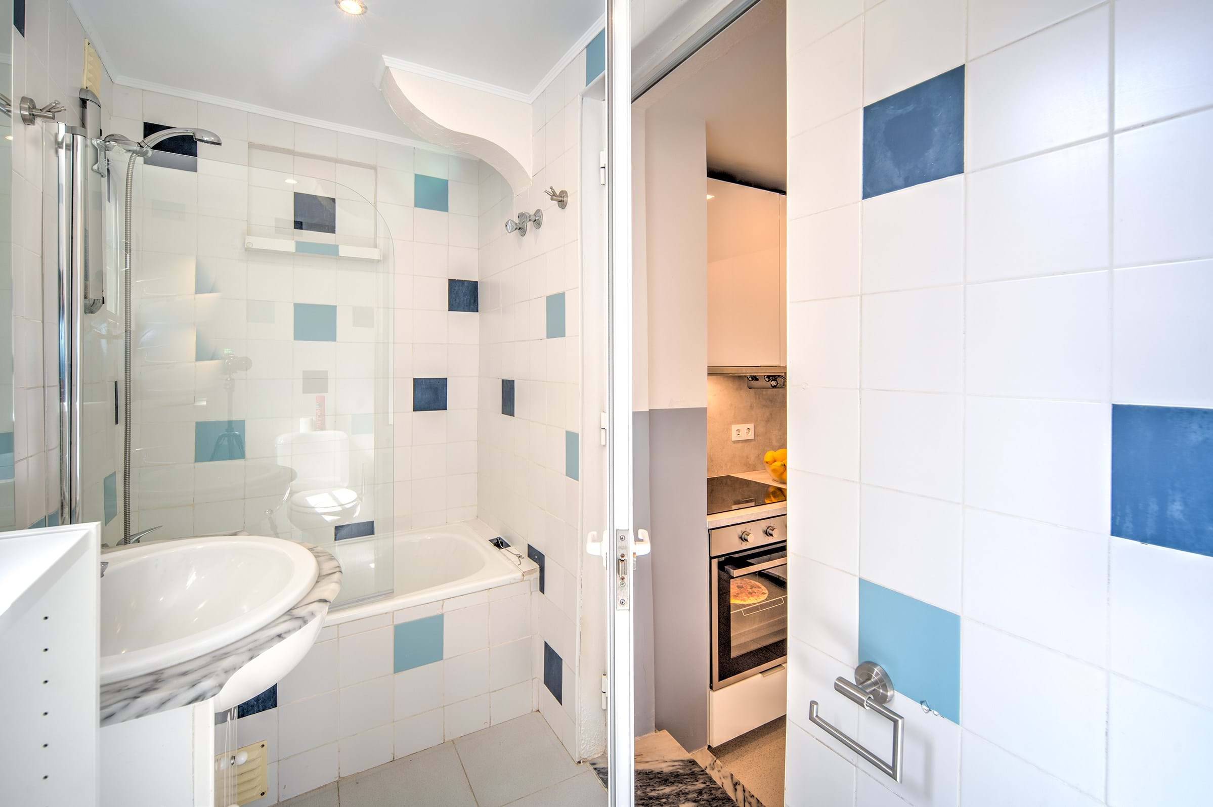 Lisboa, Lisbon, 1200-408, PT, ,Residential,For Sale,1700480