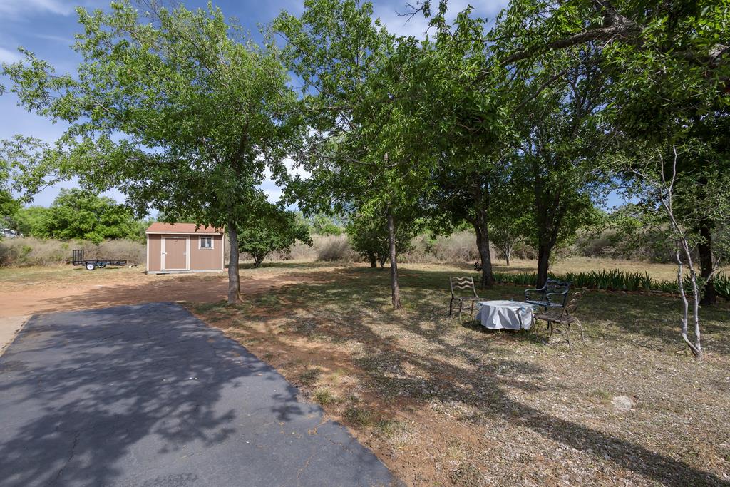 Llano, Texas, 78643, United States, 3 Bedrooms Bedrooms, ,2 BathroomsBathrooms,Residential,For Sale,1869749