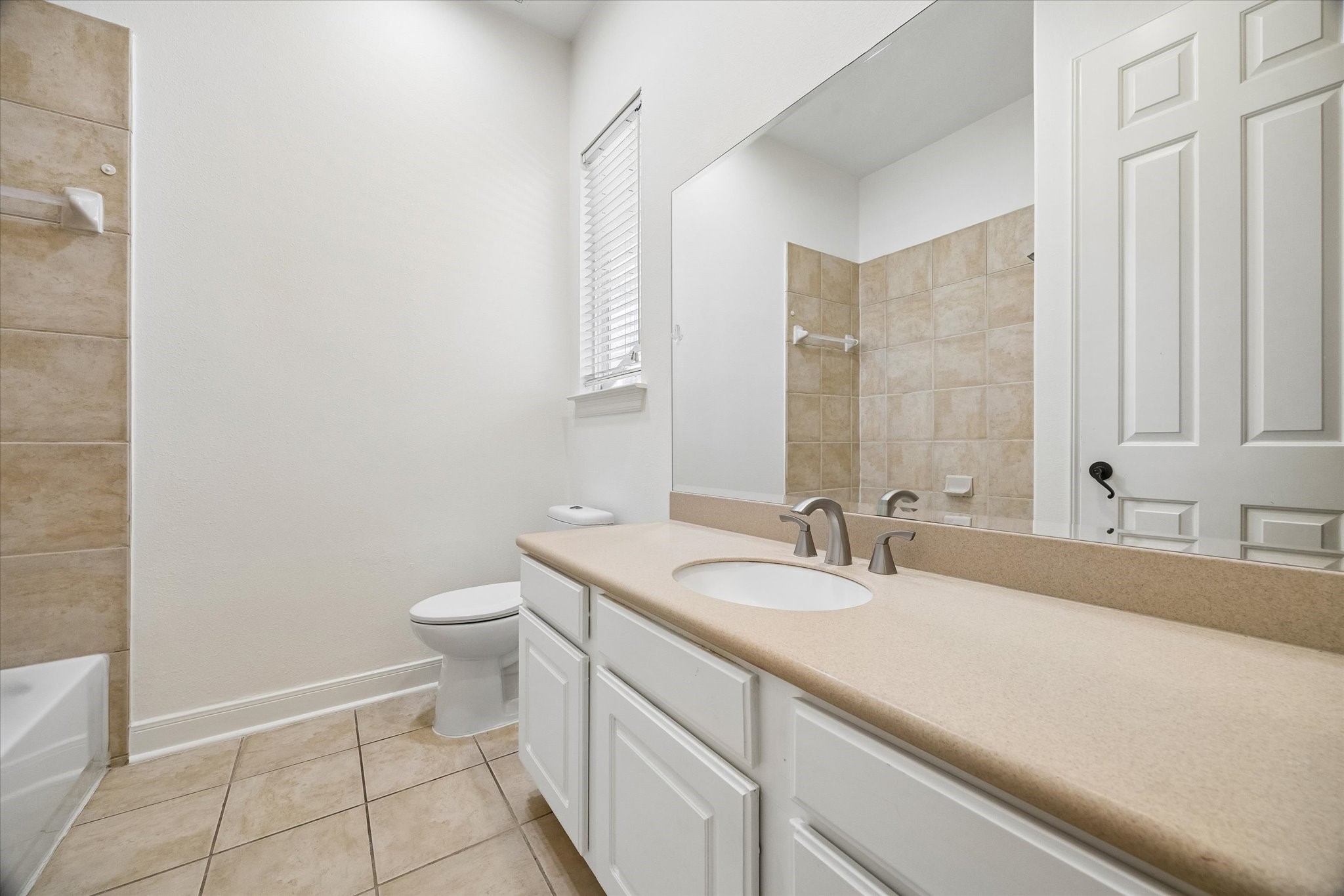  3202 Loblolly Pines Way - 物件實景
