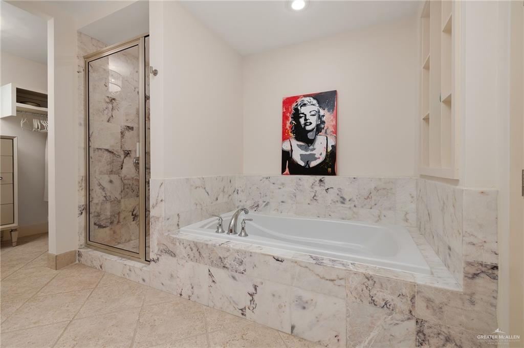 South Padre Island, Texas, 78597, United States, 2 Bedrooms Bedrooms, ,2 BathroomsBathrooms,Residential,For Sale,1933520