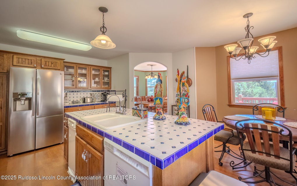 Ruidoso, New Mexico, 88345, United States, 4 Bedrooms Bedrooms, ,3 BathroomsBathrooms,Residential,For Sale,1909726