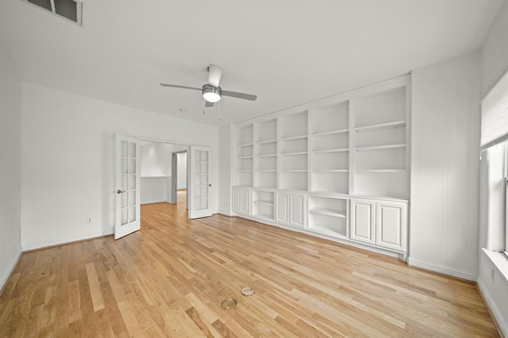 Houston, Texas, 77096, United States, 4 Bedrooms Bedrooms, ,6 BathroomsBathrooms,Residential,For Sale,1827201