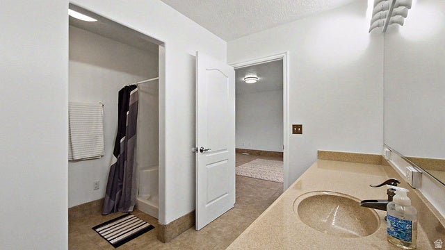 Ephraim, Utah, 84627, United States, 6 Bedrooms Bedrooms, ,3 BathroomsBathrooms,Residential,For Sale,2048073