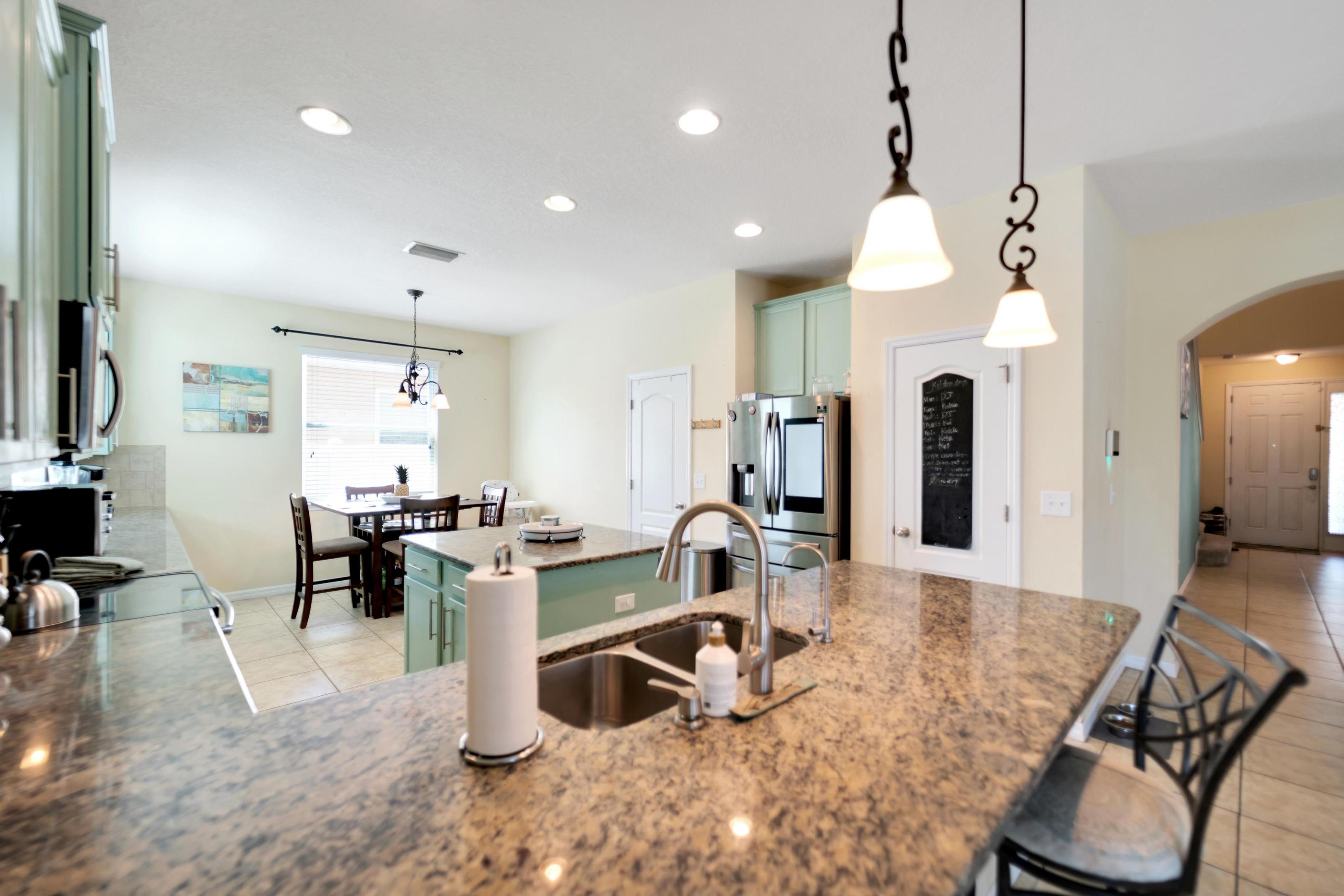 Riverview, Florida, 33578, United States, 5 Bedrooms Bedrooms, ,5 BathroomsBathrooms,Residential,For Sale,1869985