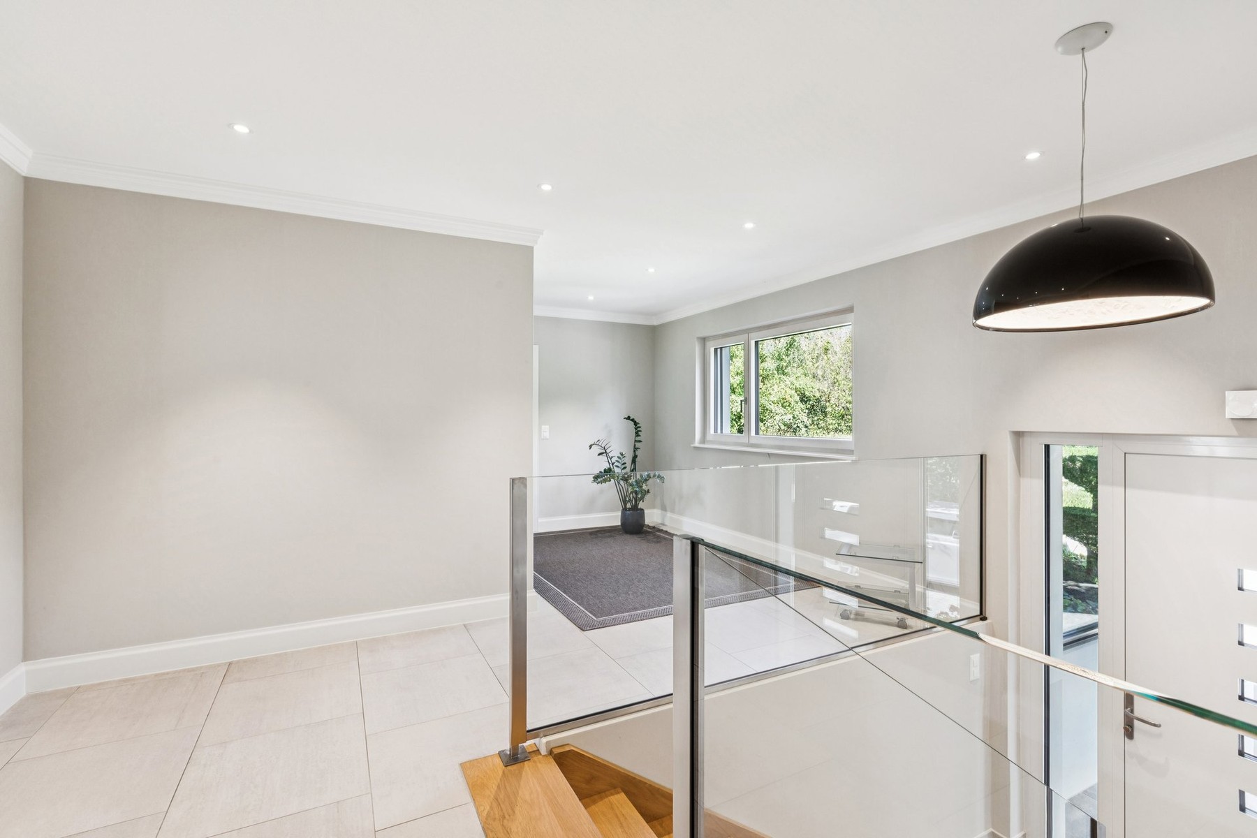  Exclusive: Contemporary home with panoramic views of the Alps and the lake - 物件實景