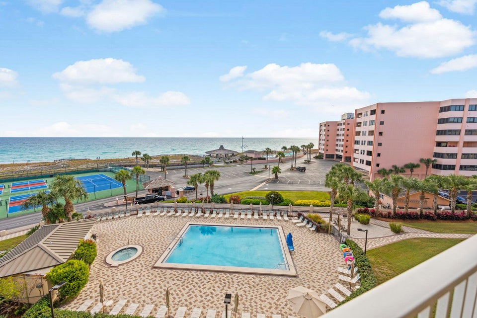 Destin, Florida, 32541, United States, 2 Bedrooms Bedrooms, ,2 BathroomsBathrooms,Residential,For Sale,1861744