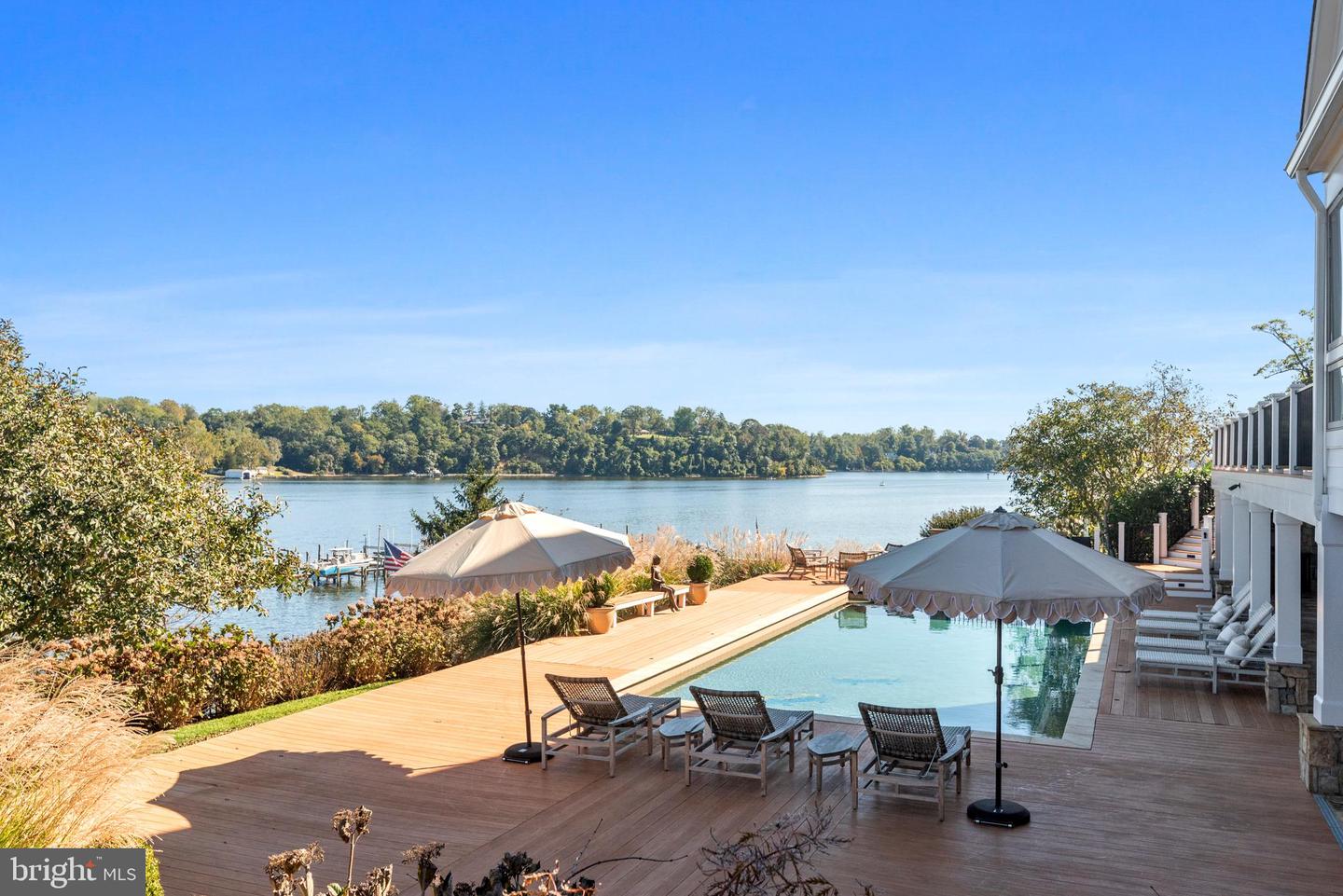 Annapolis, Maryland, 21401, United States, 6 Bedrooms Bedrooms, ,9 BathroomsBathrooms,Residential,For Sale,1744744