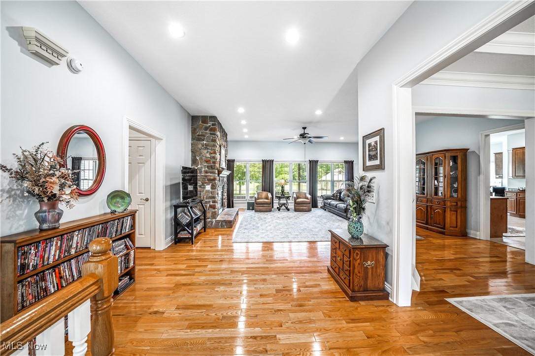 Garrettsville, Ohio, 44231, United States, 3 Bedrooms Bedrooms, ,3 BathroomsBathrooms,Residential,For Sale,1890626