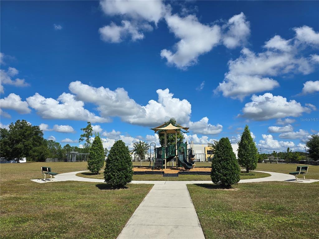 Apopka, Florida, 32712, United States, 4 Bedrooms Bedrooms, ,3 BathroomsBathrooms,Residential,For Sale,1940154