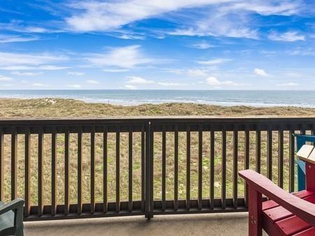 Port Aransas, Texas, 78373, United States, 2 Bedrooms Bedrooms, ,2 BathroomsBathrooms,Residential,For Sale,1848126