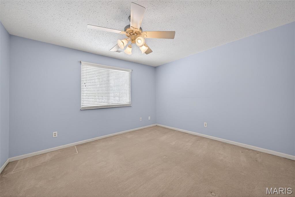 Lake St Louis, Missouri, 63367, United States, 5 Bedrooms Bedrooms, ,5 BathroomsBathrooms,Residential,For Sale,2001706