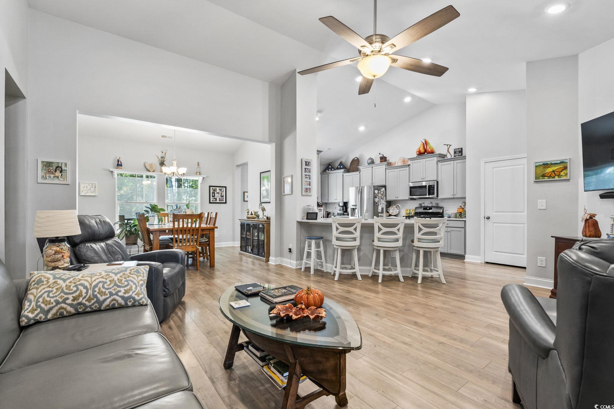 Myrtle Beach, South Carolina, 29588, United States, 4 Bedrooms Bedrooms, ,3 BathroomsBathrooms,Residential,For Sale,1983436