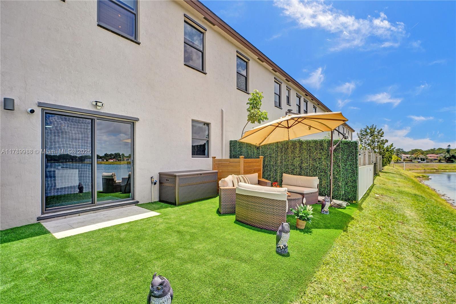 Miami, Florida, 33179, United States, 3 Bedrooms Bedrooms, ,3 BathroomsBathrooms,Residential,For Sale,1784236