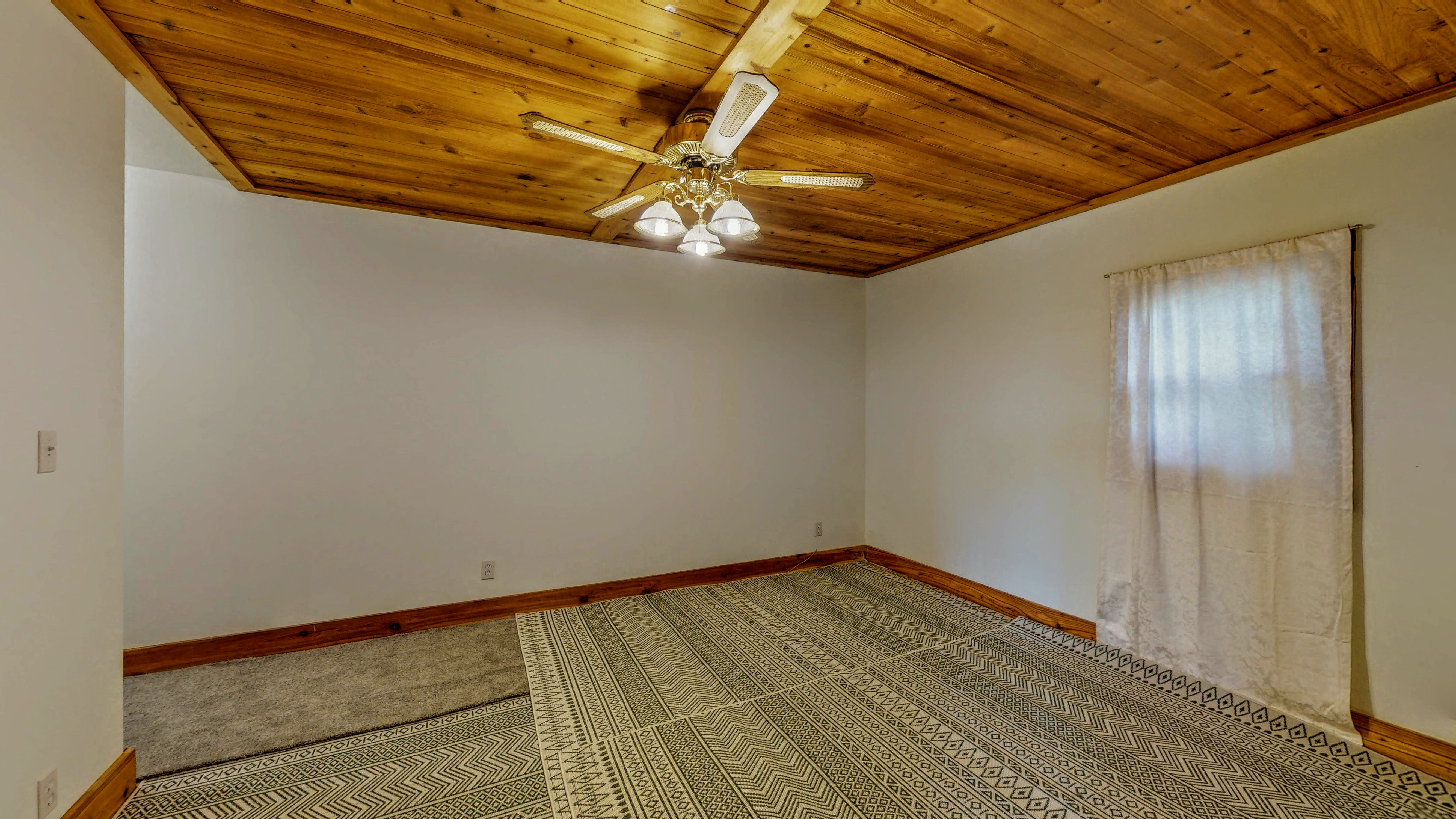 Milford, Wisconsin, 53551, United States, 4 Bedrooms Bedrooms, ,2 BathroomsBathrooms,Residential,For Sale,1889532